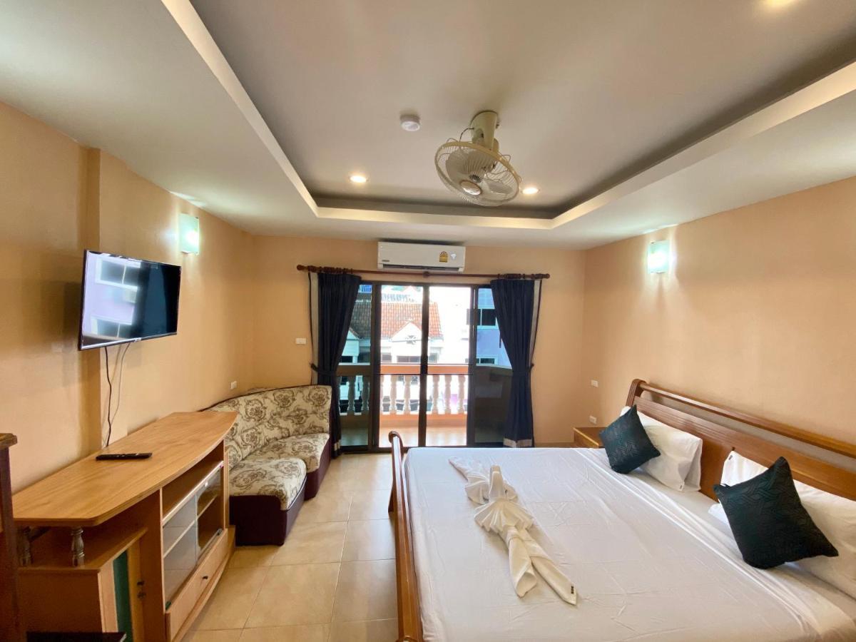 Star Guesthouse Patong Exterior photo